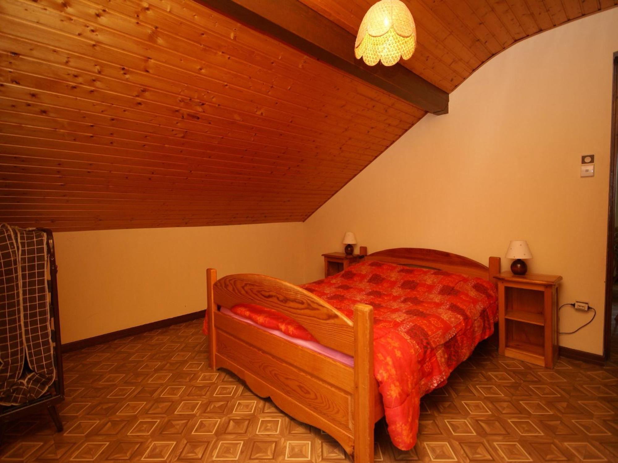 Elegant Chalet In Gerb Pal In Cosy Environment Gerbepal ภายนอก รูปภาพ