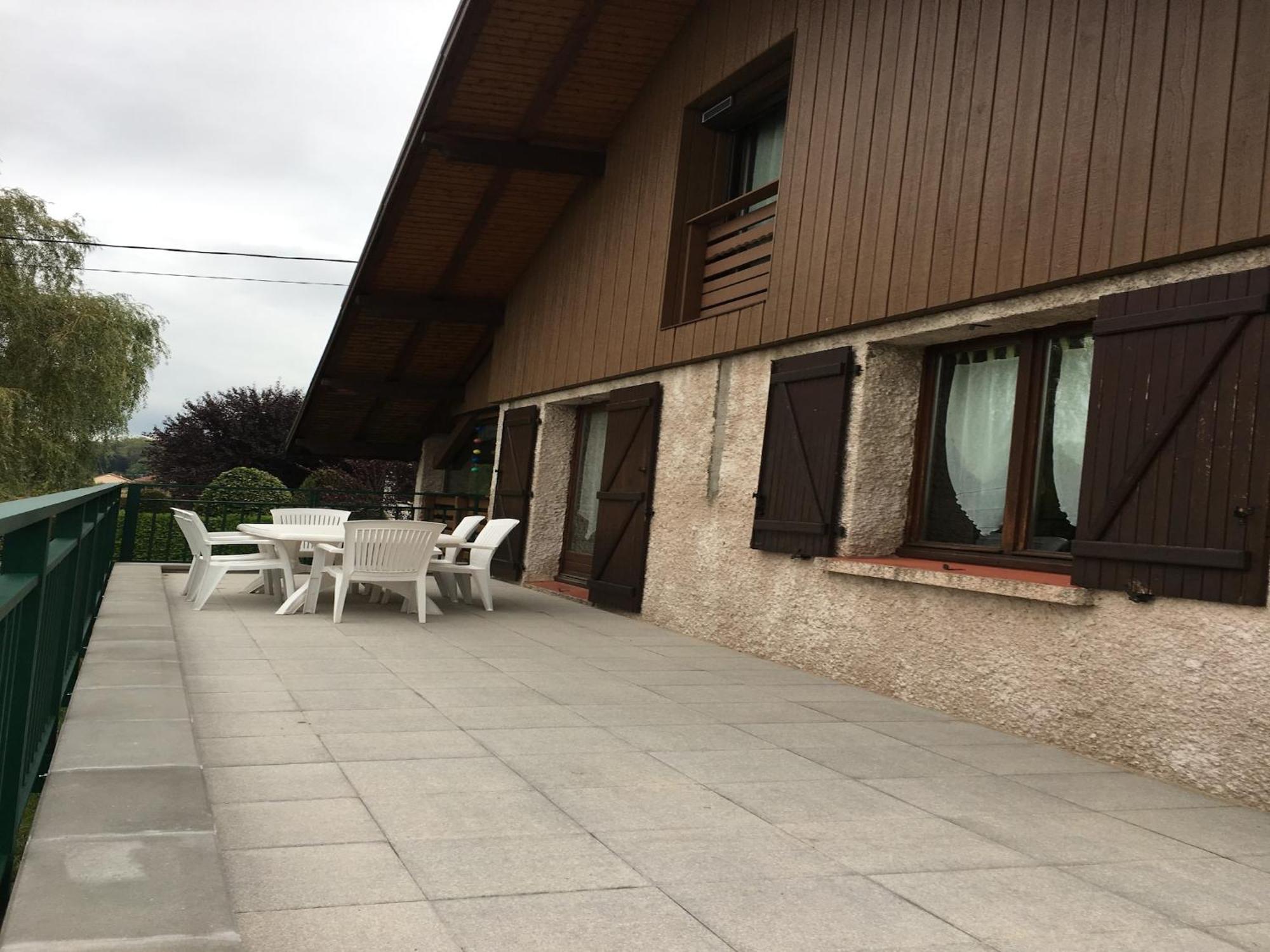 Elegant Chalet In Gerb Pal In Cosy Environment Gerbepal ภายนอก รูปภาพ